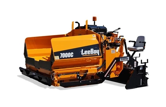  LeeBoy 7000C Conveyor Track Paver